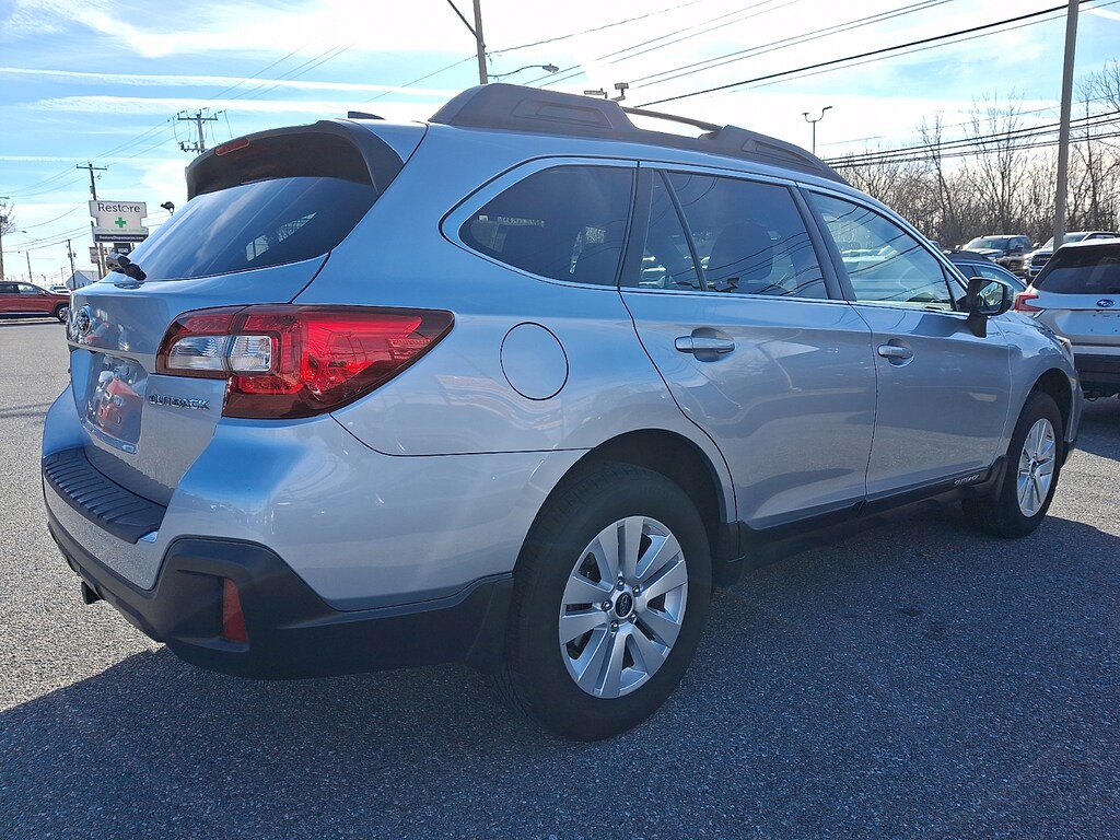 Used 2019 Subaru Outback 2.5i Premium SUV