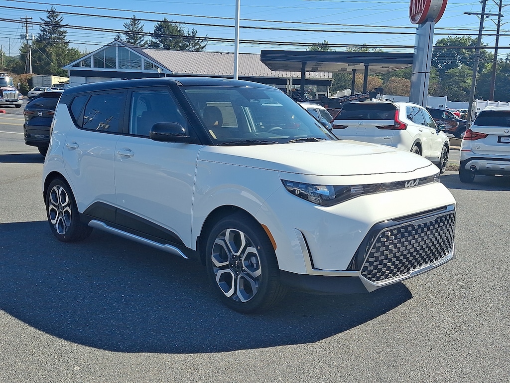 New 2025 Kia Soul EX Hatchback