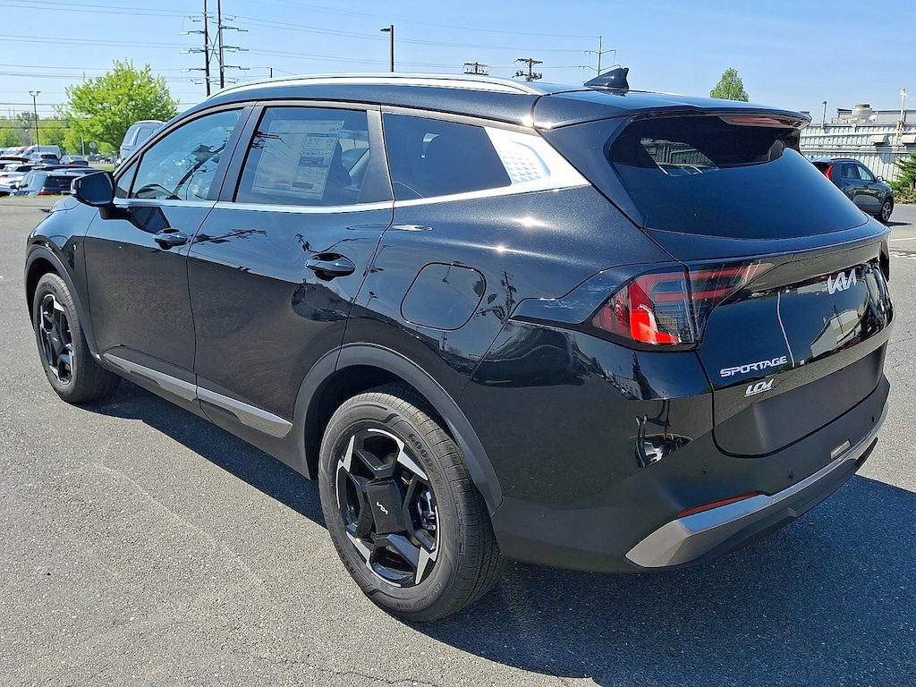 New 2026 Kia Sportage Hybrid EX SUV