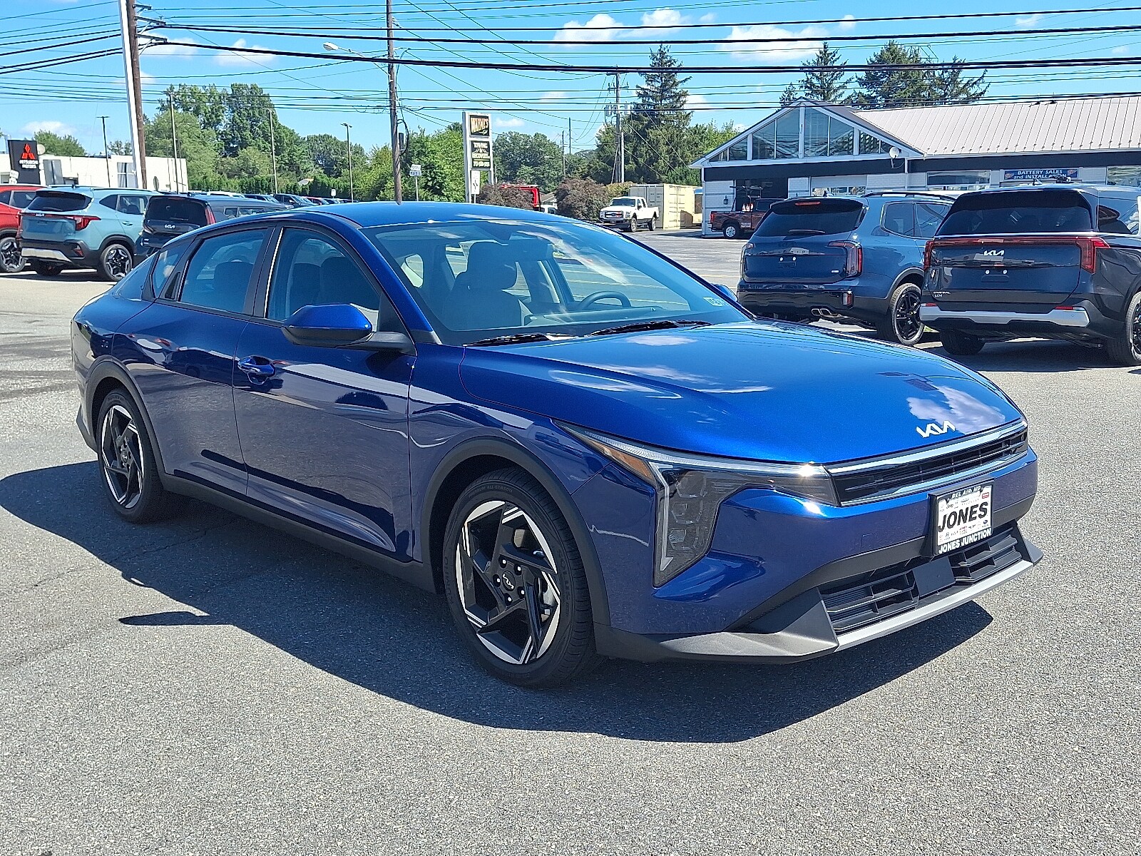 2025 Kia K4 EX photo 2