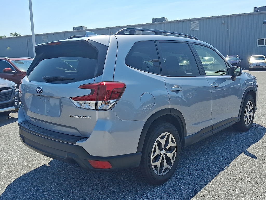 Used 2022 Subaru Forester Premium SUV