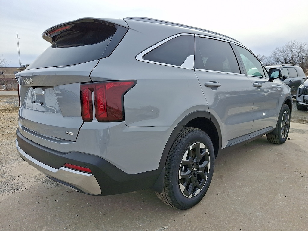 New 2026 Kia Sorento S SUV