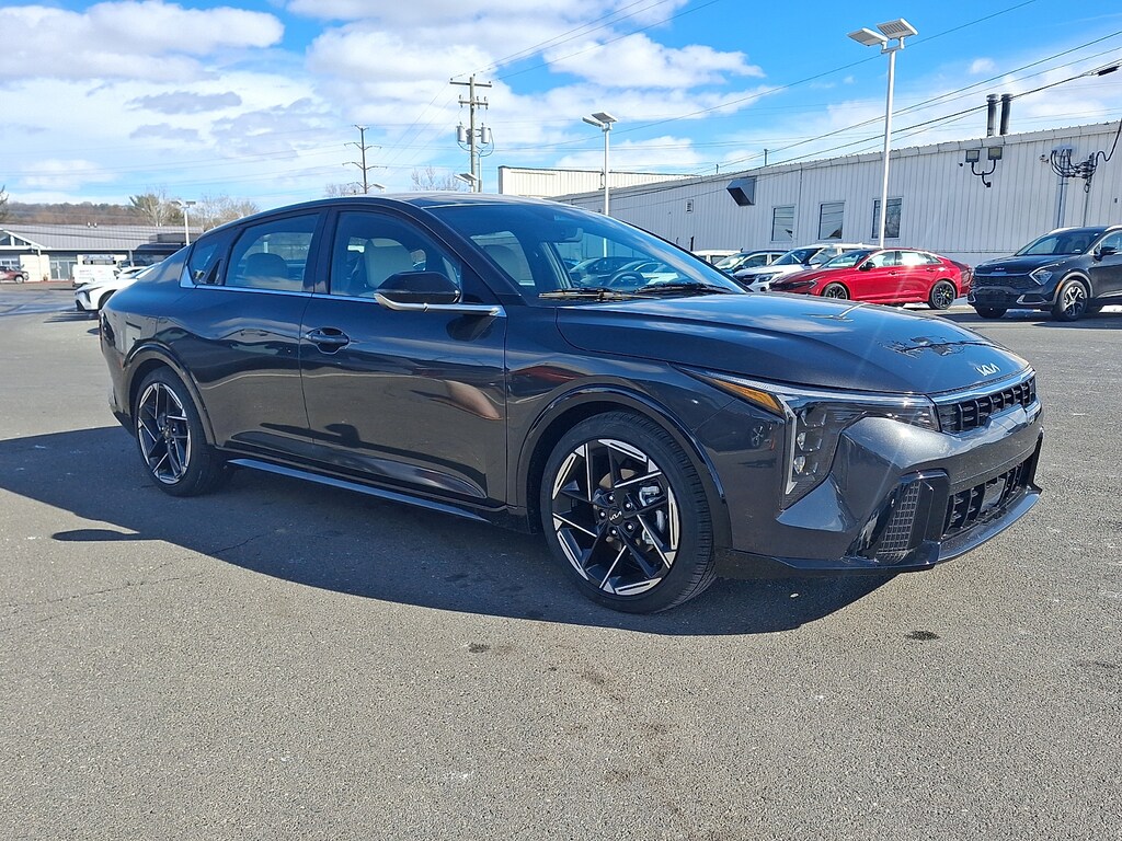New 2026 Kia K4 GT-Line Sedan