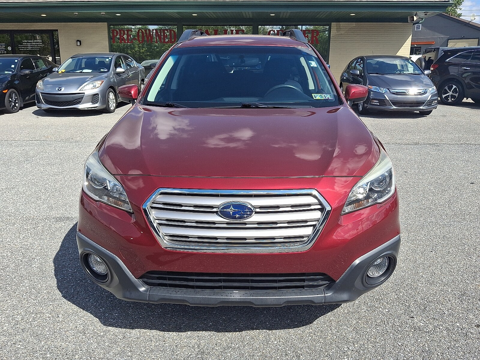 2017 Subaru Outback 2.5i Premium photo 2