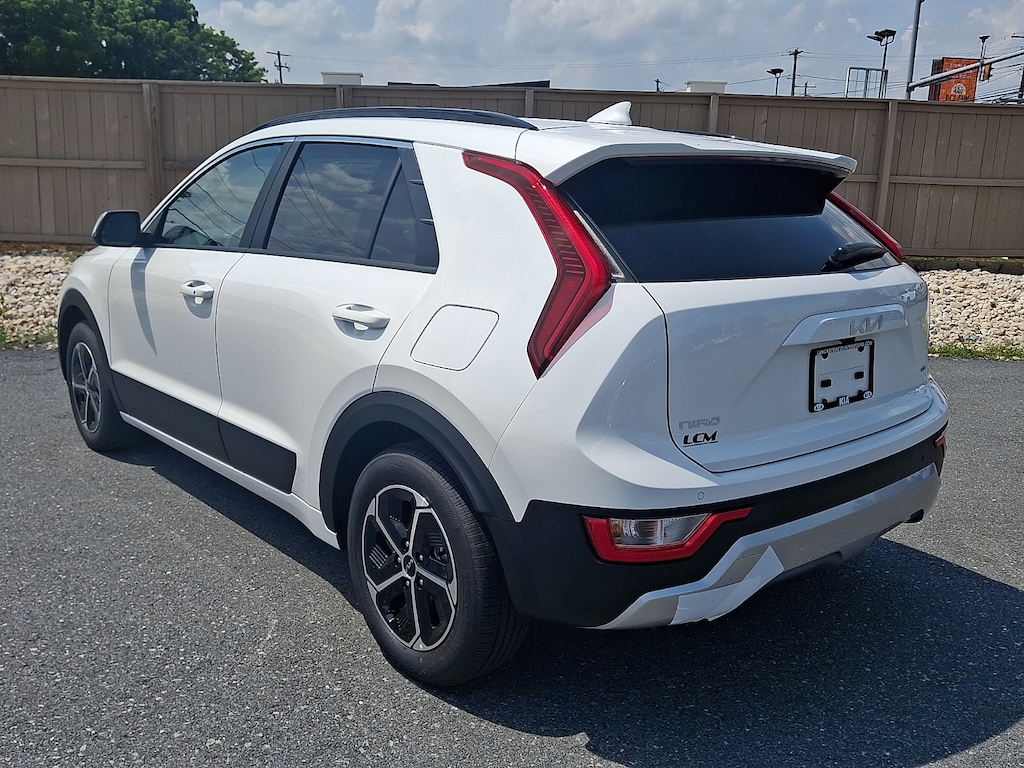 New 2026 Kia Niro EX SUV