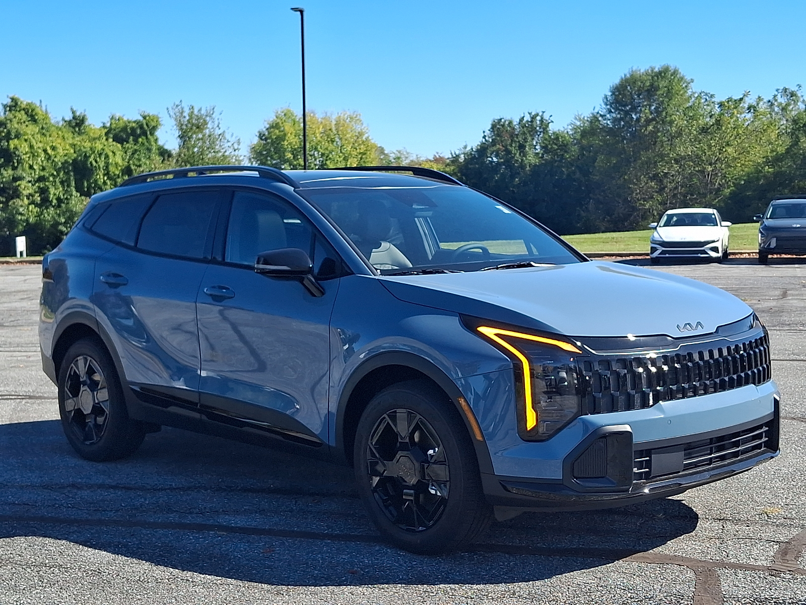 New 2027 Kia Sportage Hybrid X-Line SUV