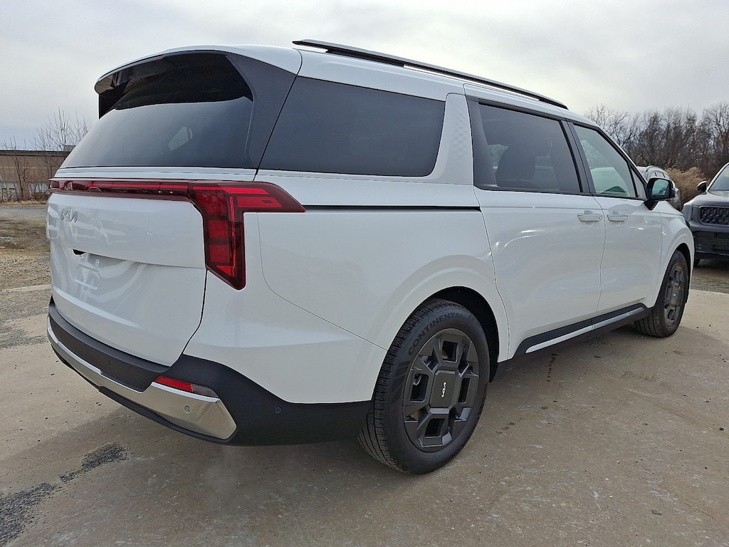 New 2026 Kia Carnival SX Van Passenger Van