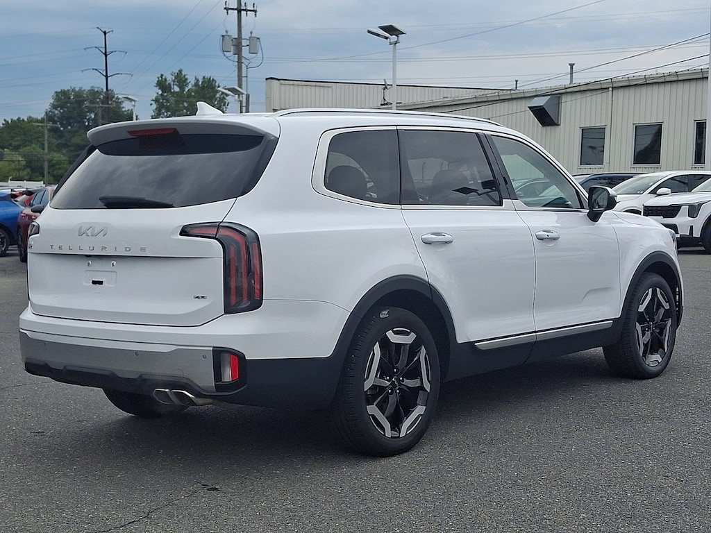 Certified 2024 Kia Telluride EX SUV