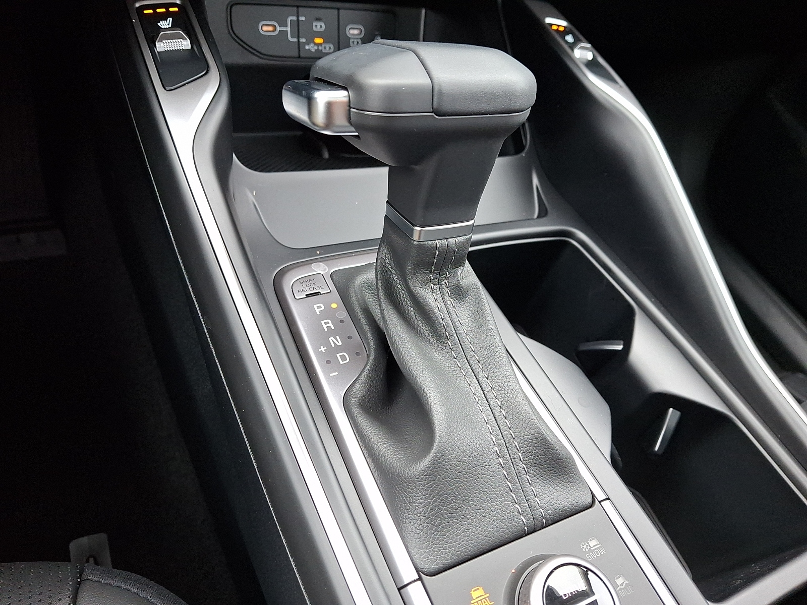 2026 Kia Sorento S - Photo 11
