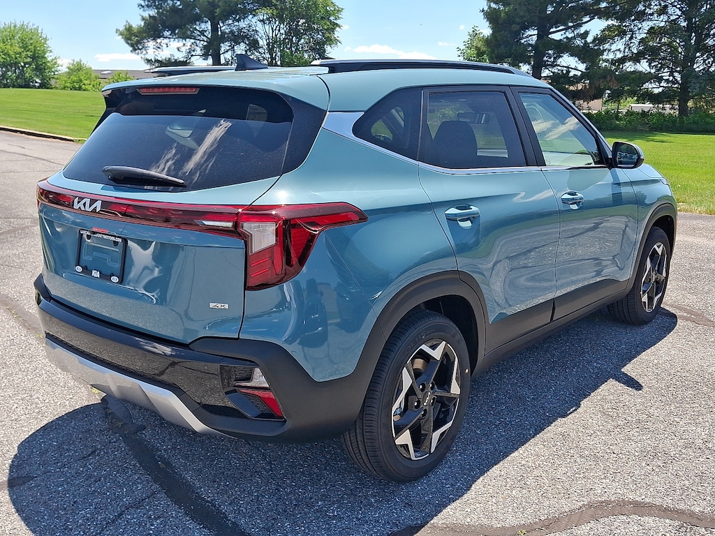 New 2026 Kia Seltos EX SUV
