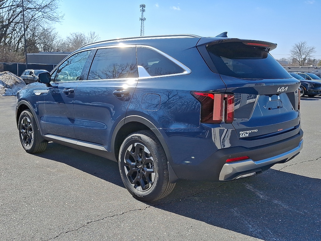 New 2026 Kia Sorento S SUV