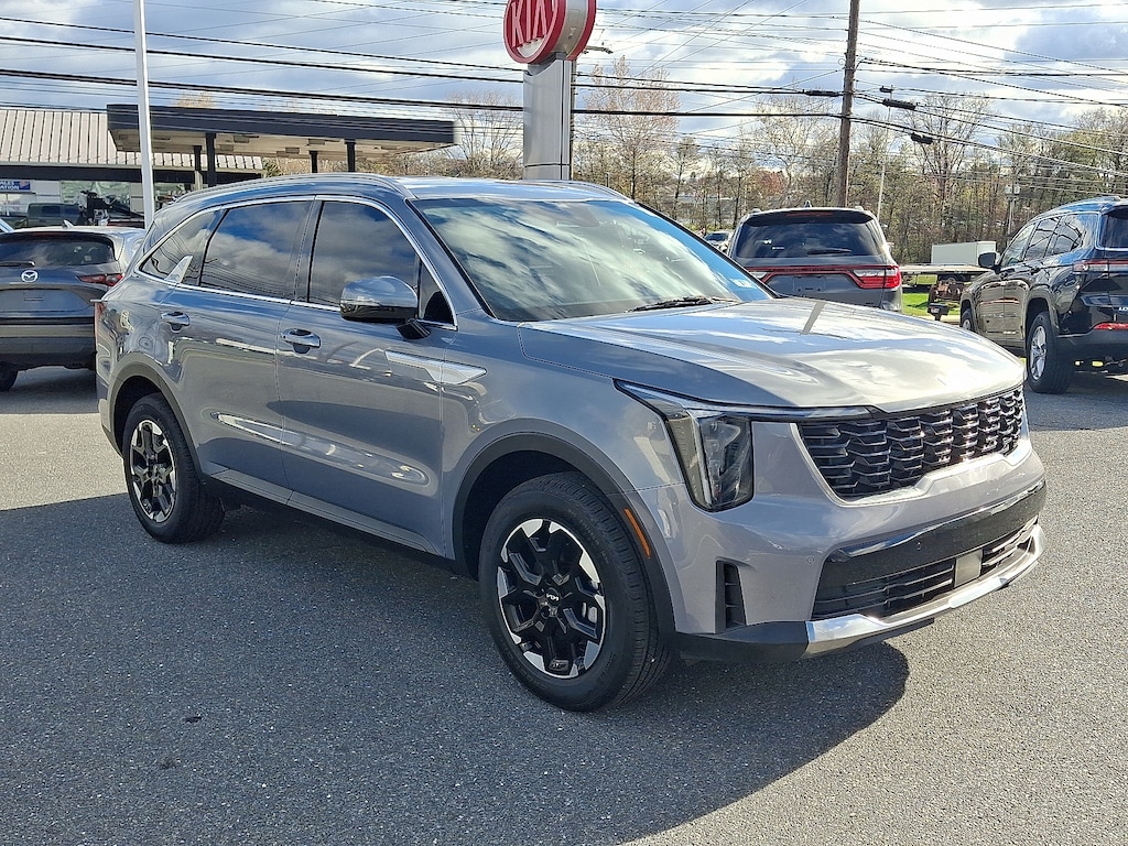 Certified 2024 Kia Sorento S SUV