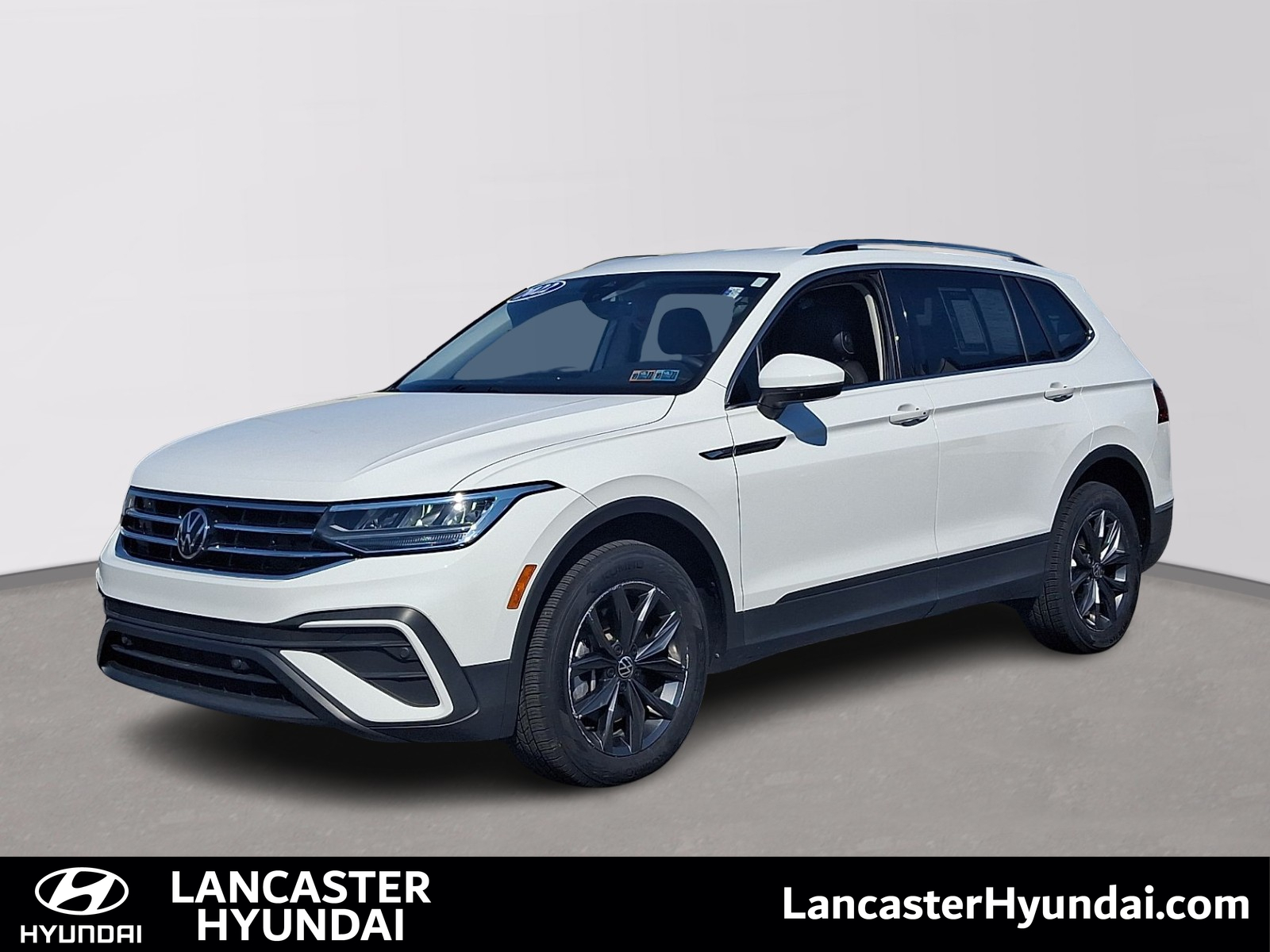Used 2022 Volkswagen Tiguan 2.0T SE SUV