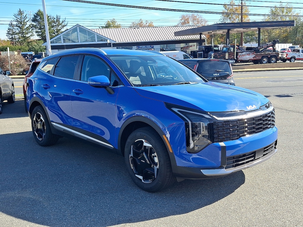 New 2026 Kia Sportage EX SUV