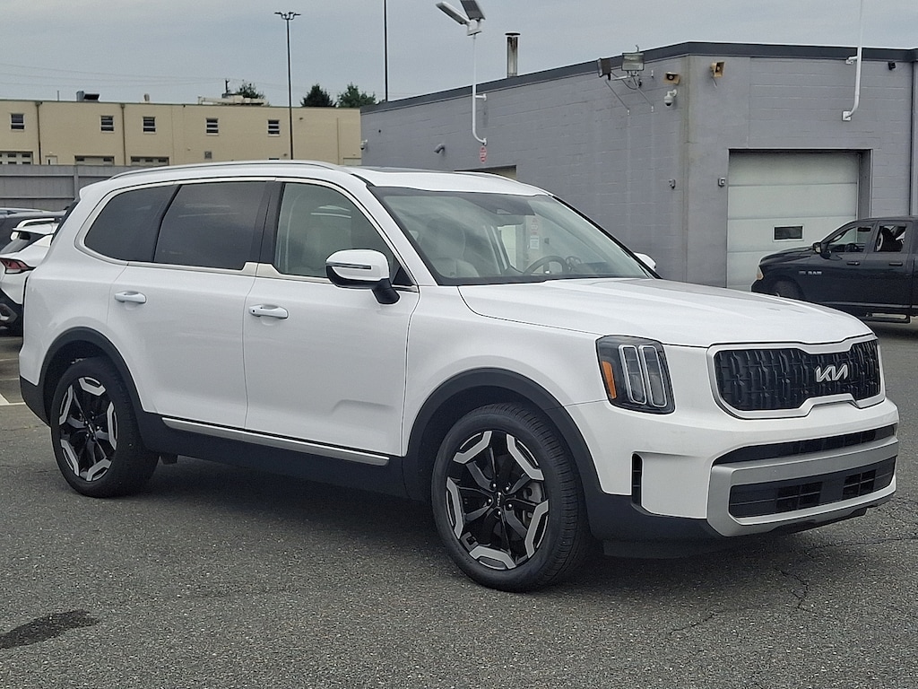 Certified 2024 Kia Telluride EX SUV