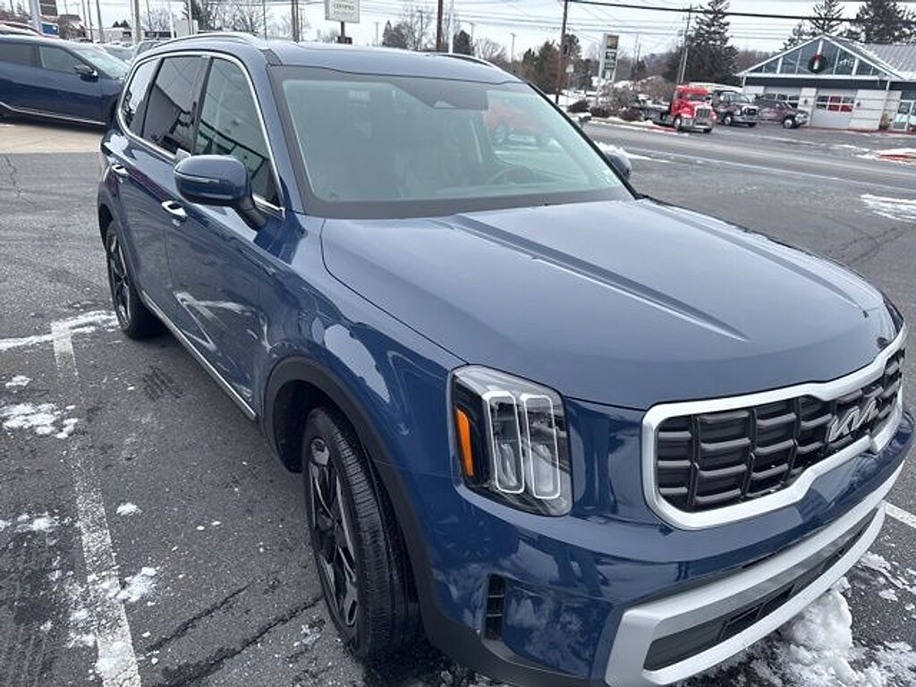 Certified 2023 Kia Telluride S SUV