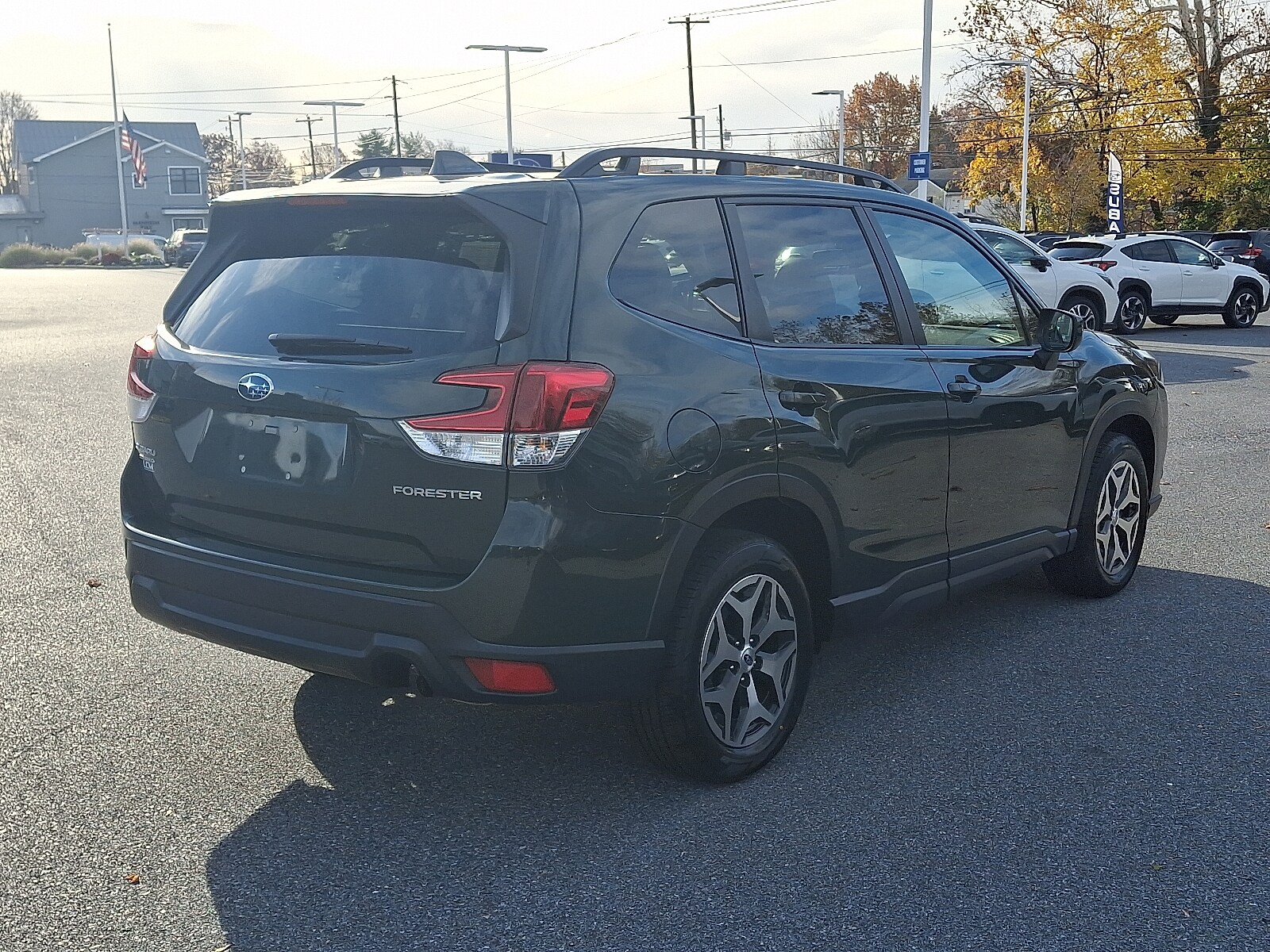 2022 Subaru Forester Premium photo 4