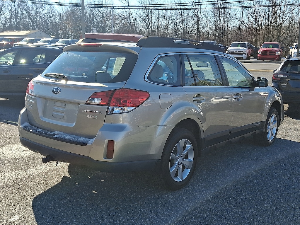 Used 2014 Subaru Outback 2.5i (CVT) SUV