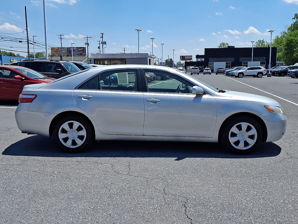 Used 2009 Toyota Camry XLE Sedan