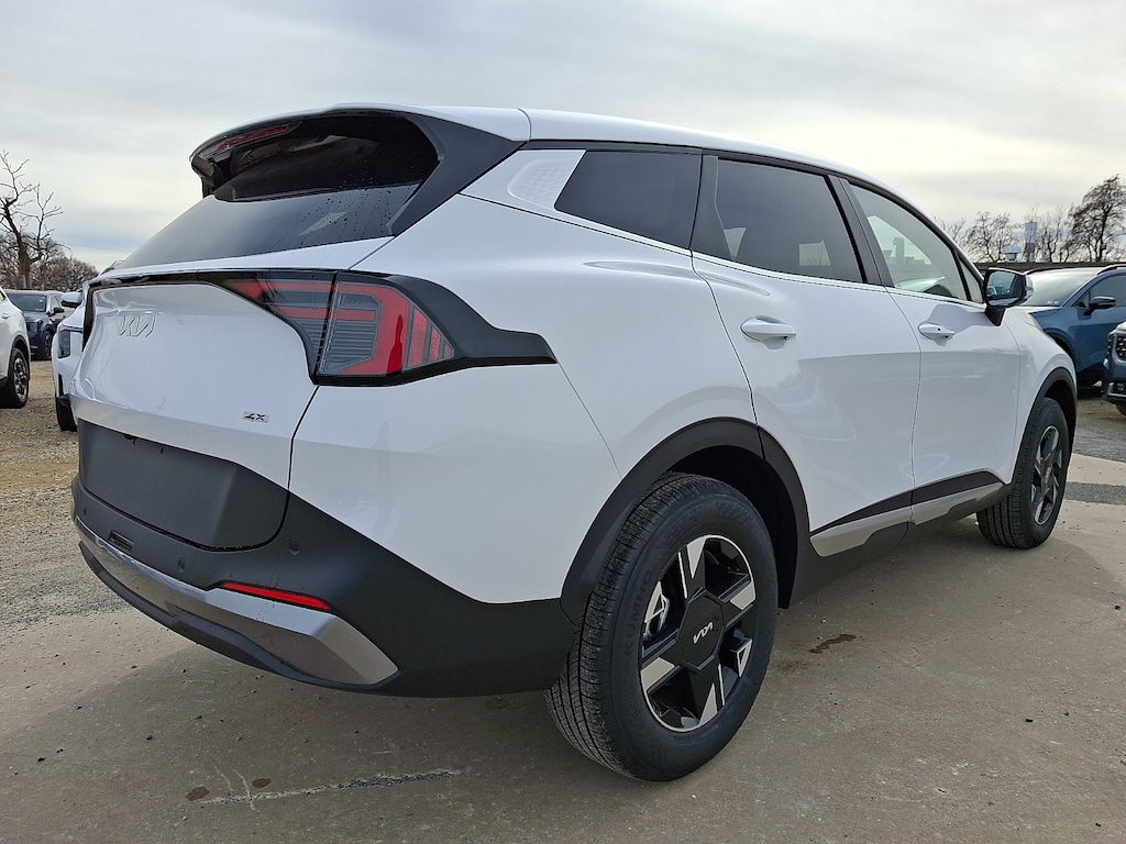 New 2026 Kia Sportage LX SUV