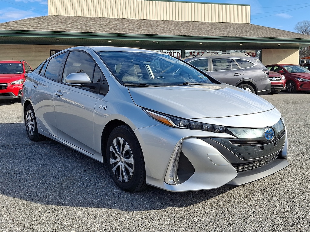 Used 2021 Toyota Prius Prime XLE Hatchback