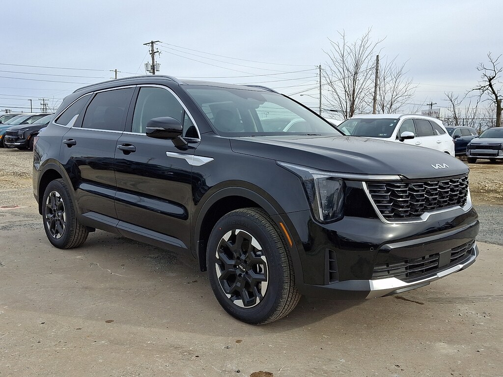 New 2026 Kia Sorento S SUV