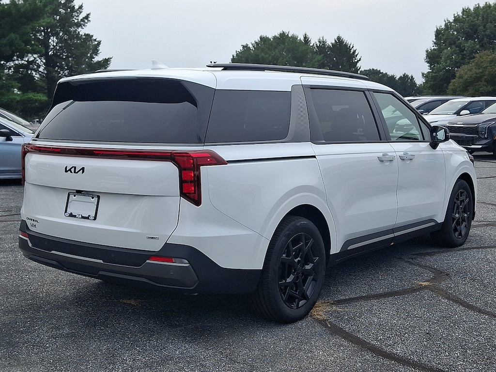 New 2027 Kia Carnival Hybrid EX Van Passenger Van