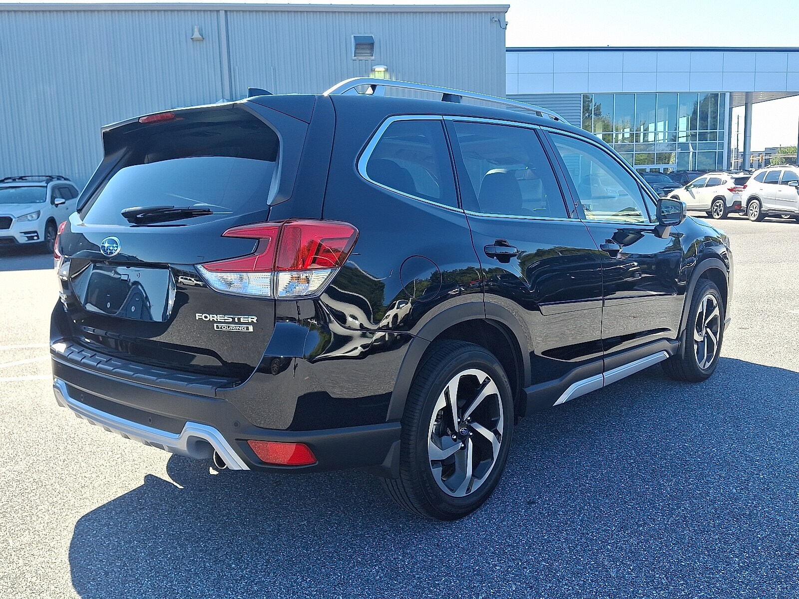 2022 Subaru Forester Touring photo 3