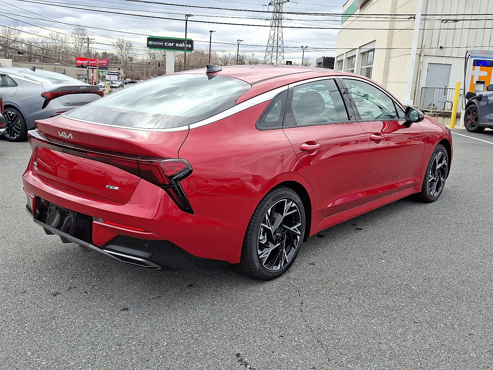 2025 Kia K5 GT-Line photo 3