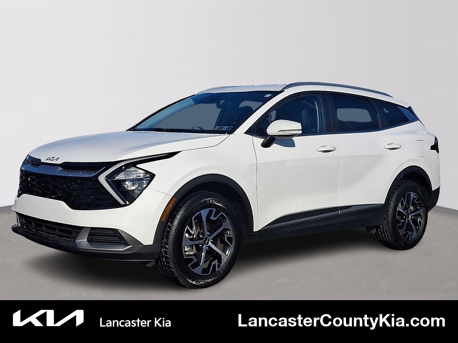 2023 Kia Sportage EX's photo