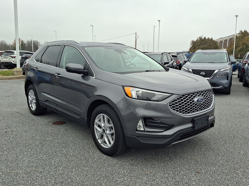 Used 2024 Ford Edge SUV