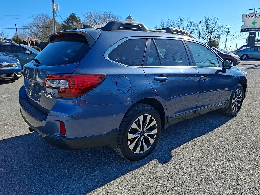 Used 2017 Subaru Outback 2.5i Limited with SUV