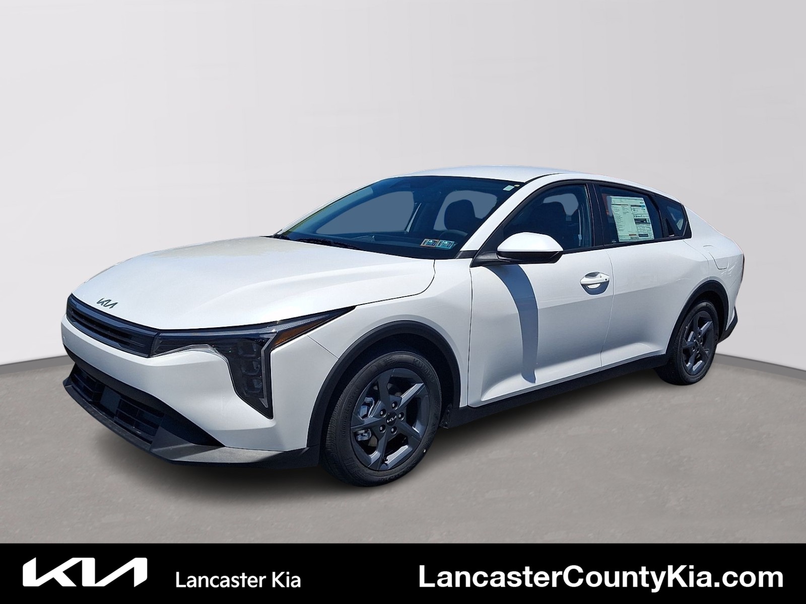 2026 Kia K4 LXS AT's photo