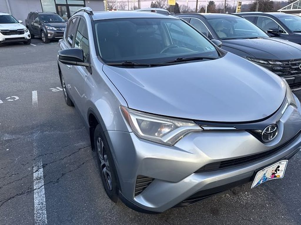 Used 2016 Toyota RAV4 LE SUV