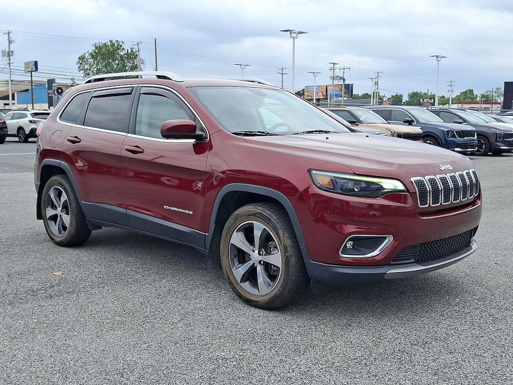 Used 2019 Jeep Cherokee Limited 4x4 SUV