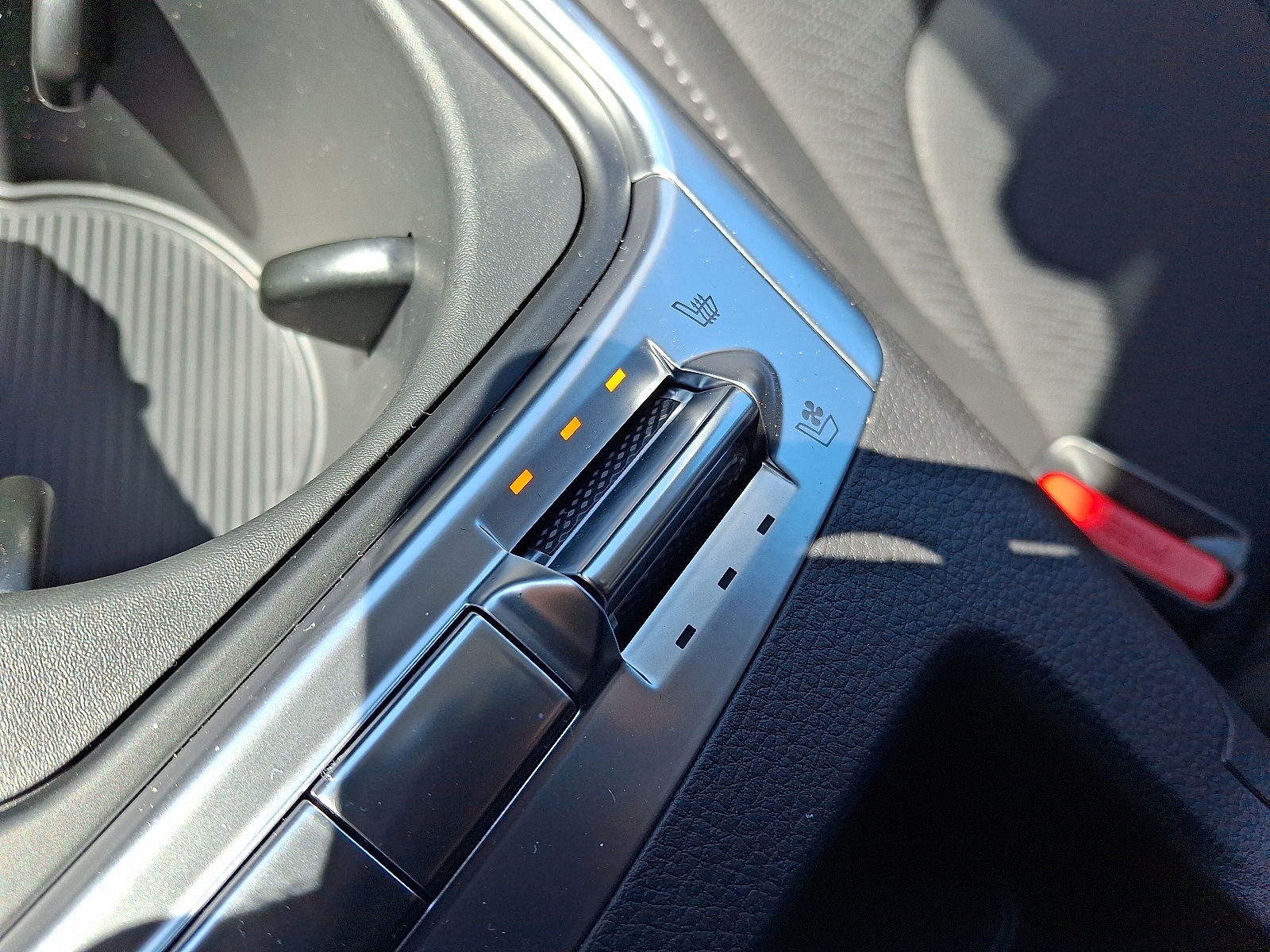 2025 Kia Carnival SX Prestige - Photo 16