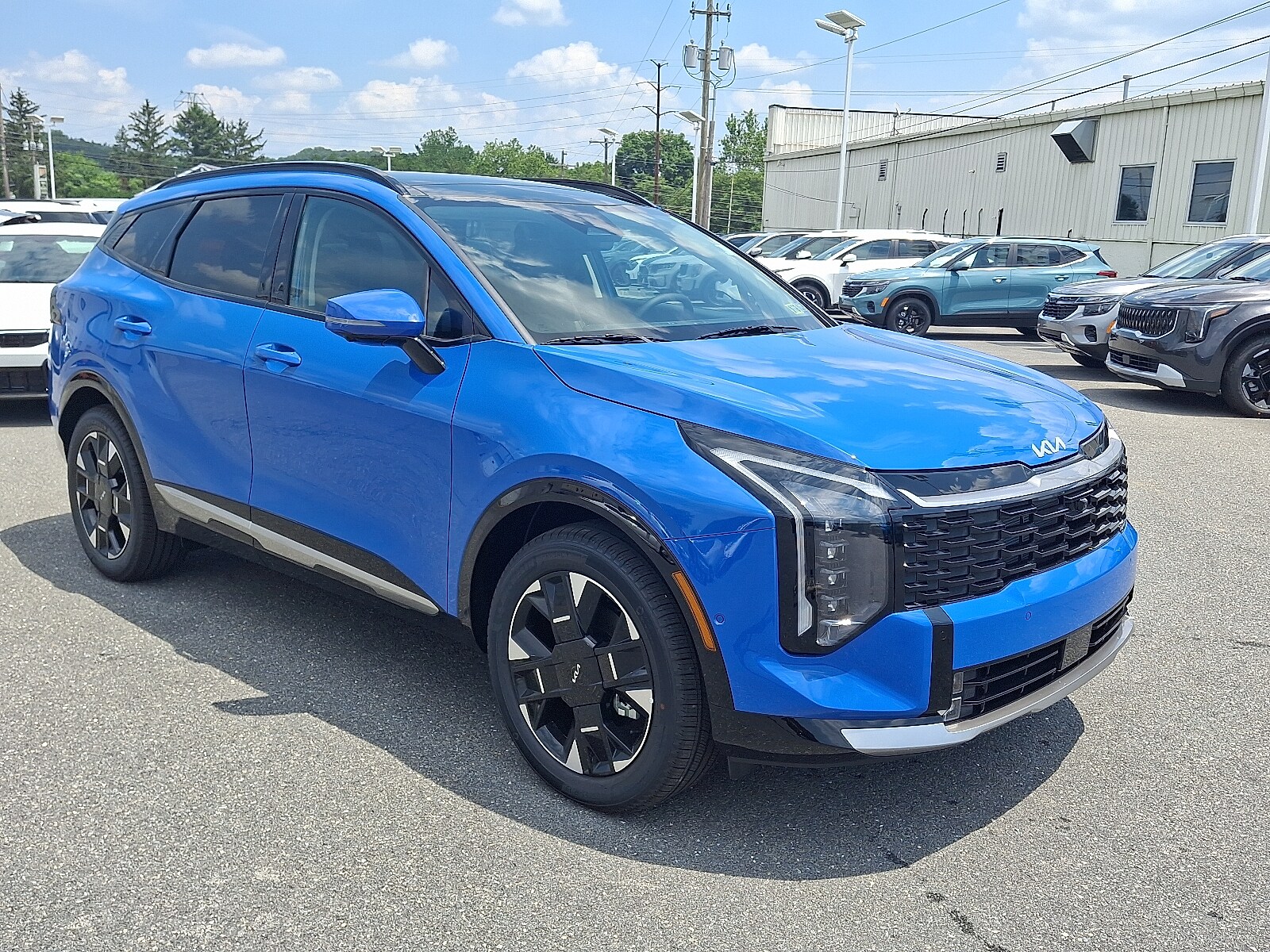 2026 Kia Sportage photo 2