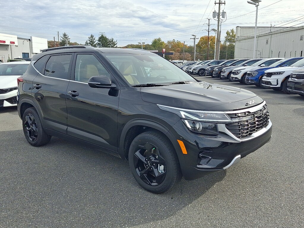 New 2026 Kia Seltos EX SUV