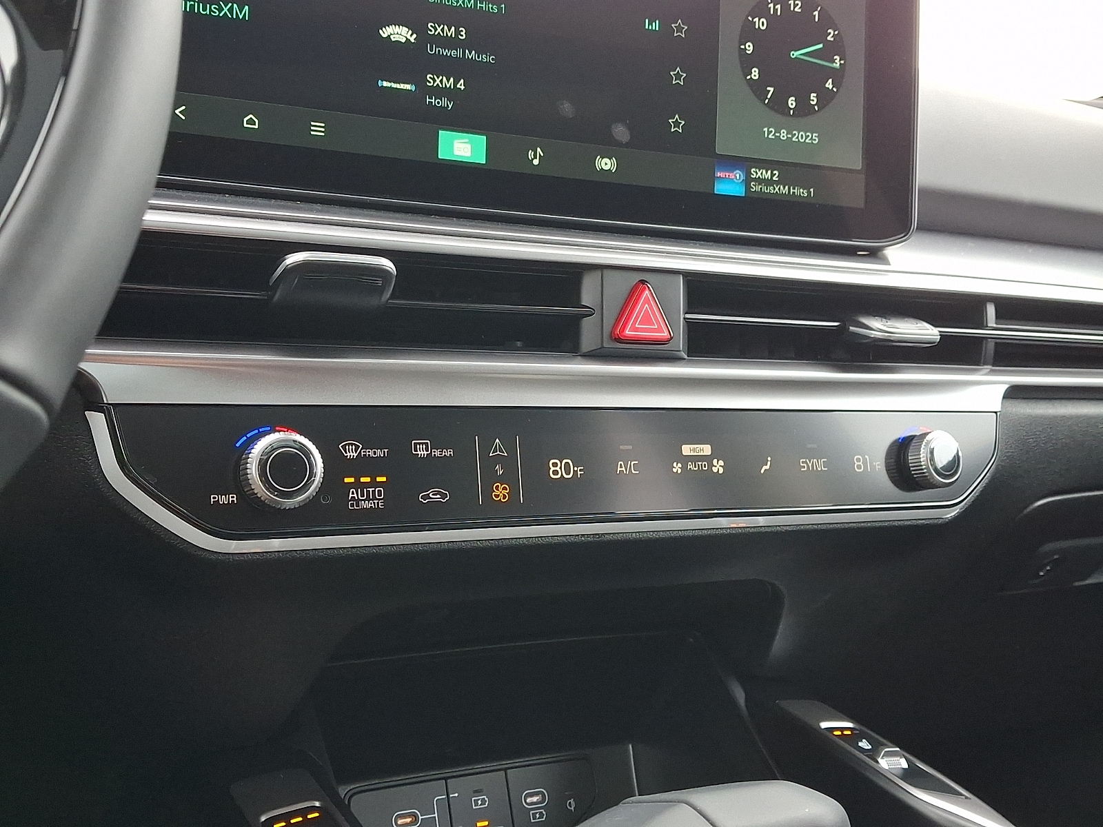 2026 Kia Sorento S - Photo 12
