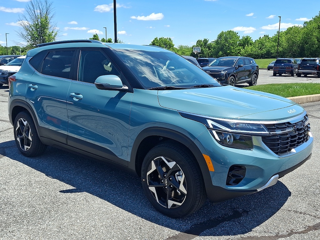 New 2026 Kia Seltos EX SUV