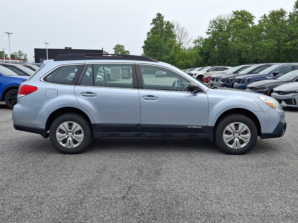 Used 2013 Subaru Outback 2.5i (CVT) SUV