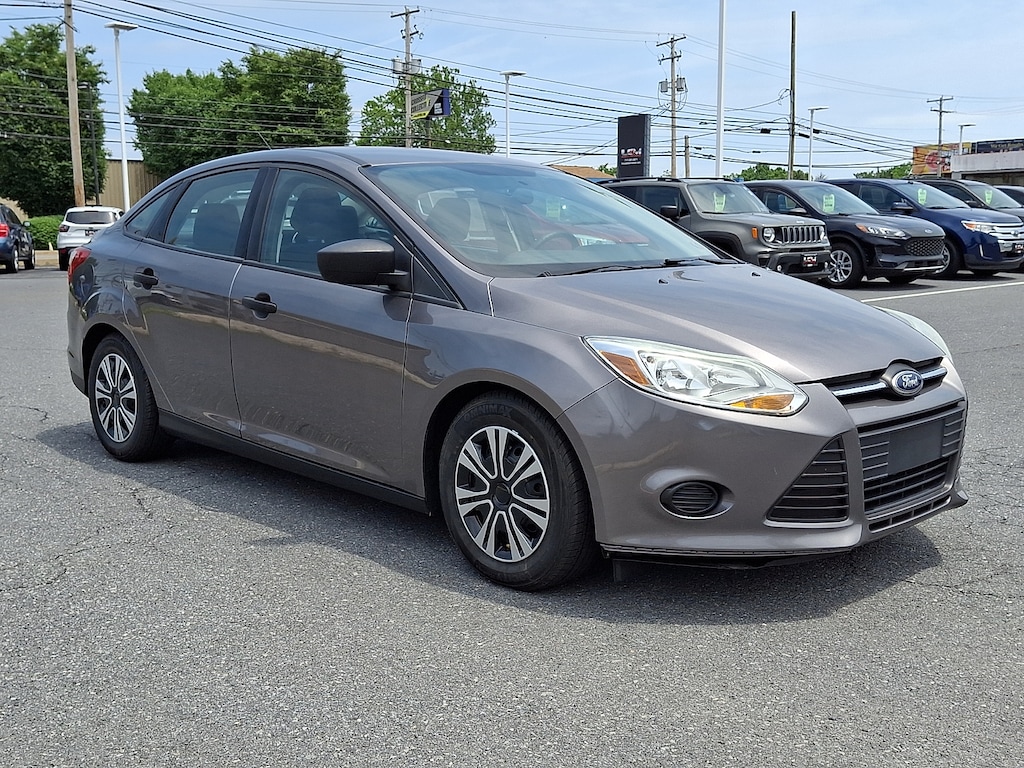 Used 2014 Ford Focus S Sedan