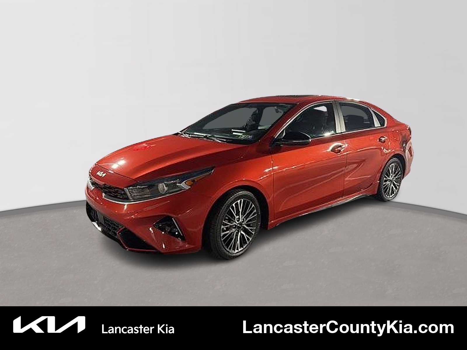 2022 Kia FORTE GT-Line's photo