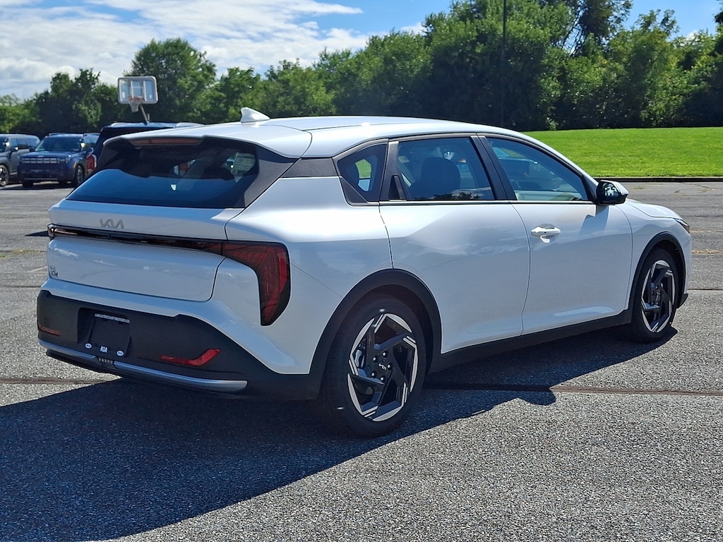 New 2026 Kia K4 Hatchback EX Hatchback