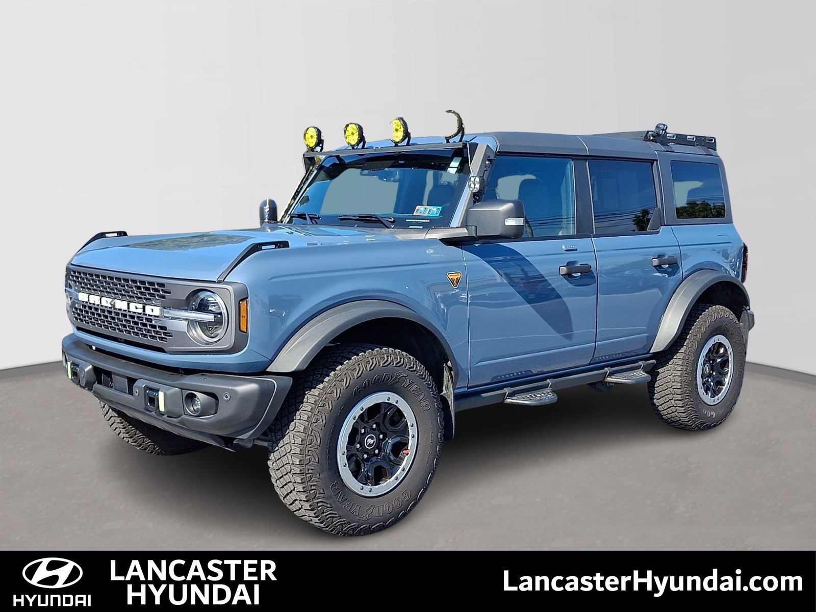 2023 Ford Bronco 4-Door Badlands