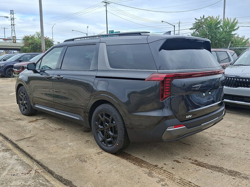 New 2026 Kia Carnival SX Prestige Van Passenger Van