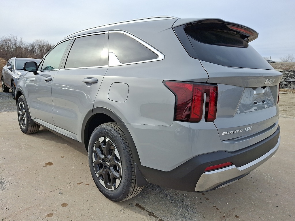 New 2026 Kia Sorento S SUV