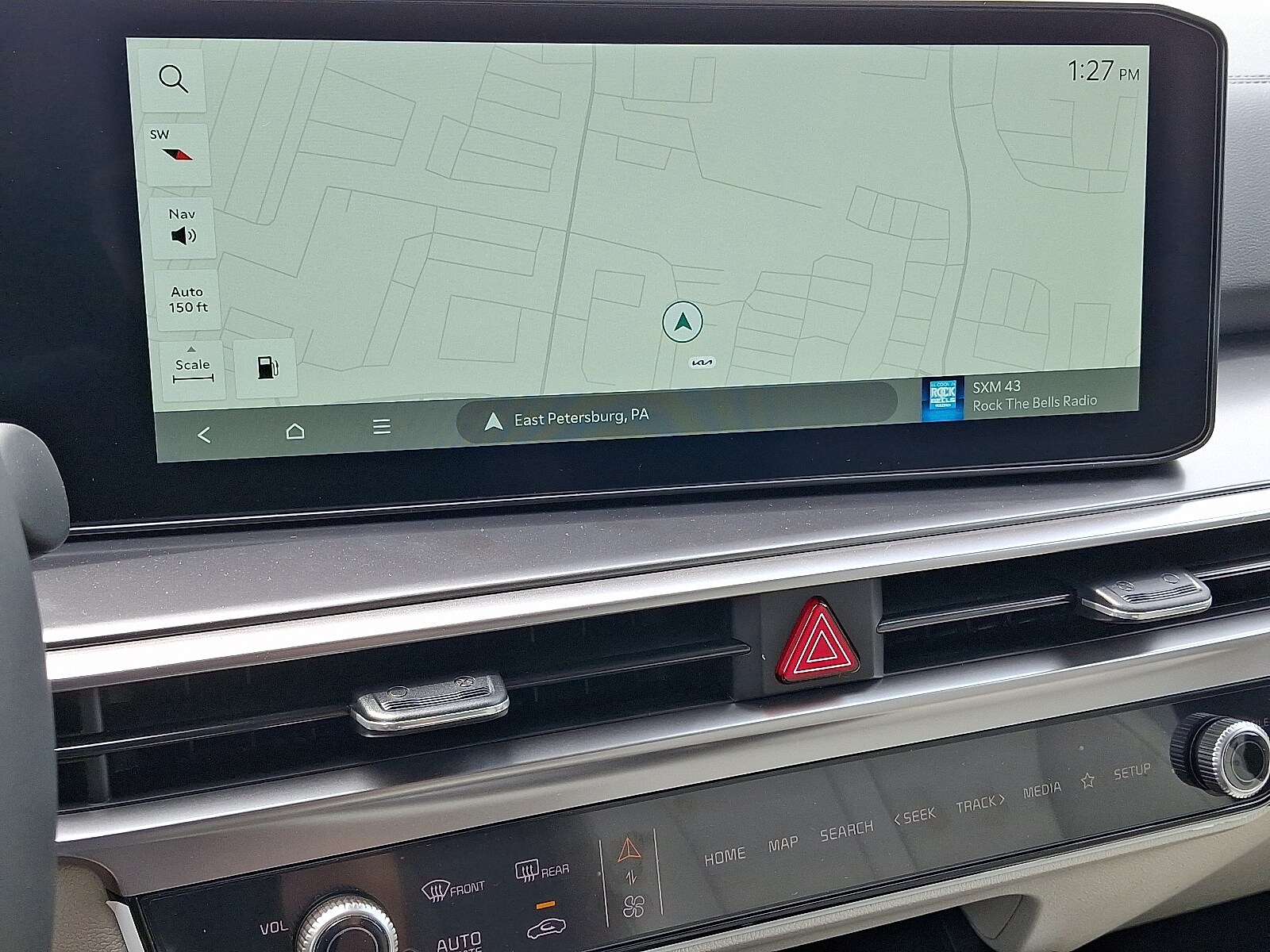 2025 Kia Sorento S - Photo 11