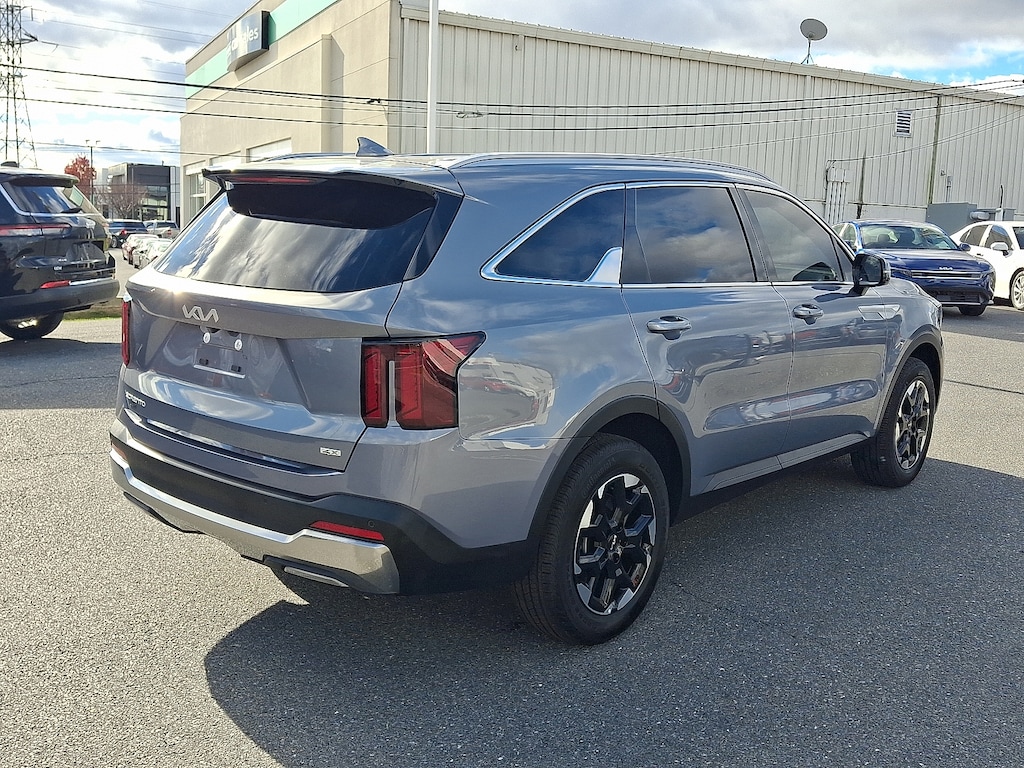 Certified 2024 Kia Sorento S SUV