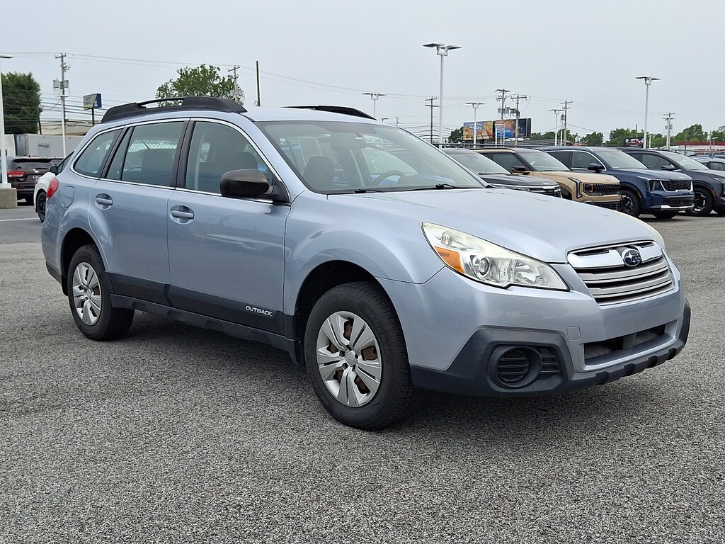 Used 2013 Subaru Outback 2.5i (CVT) SUV